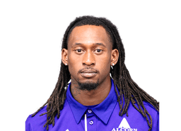 Tevarrius Adams