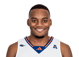 Isaiah Wyatt