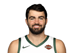 Luke Maye
