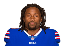 Travaris Cadet